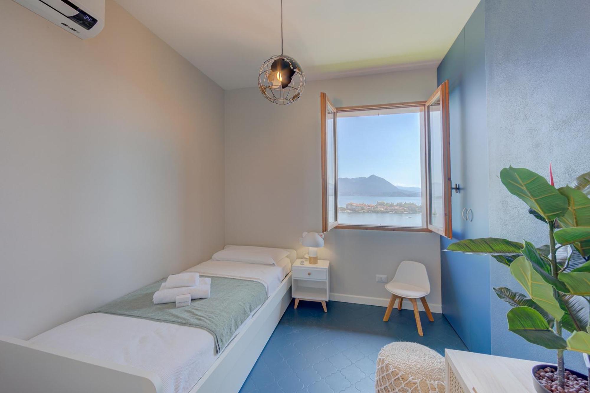 Pandora Lake View Stresa - Happy Rentals エクステリア 写真